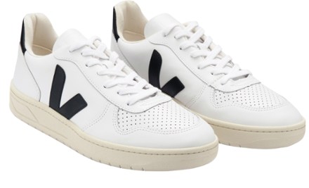 veja v10 white black