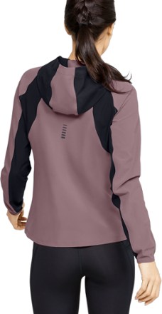 under armour outrun the storm jacket women's