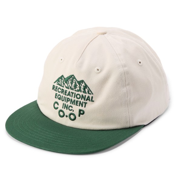 Product Image of color Shell White/Mountain Badge