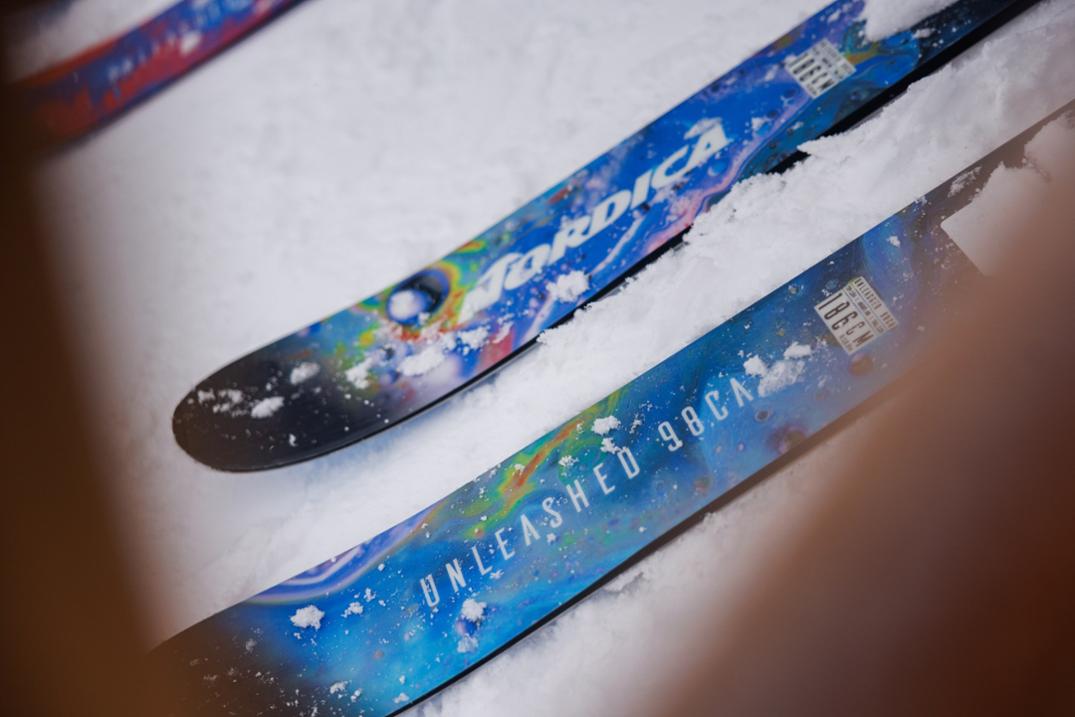 Location Image for Unleashed 98 CA Skis - 2025/2026