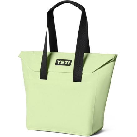 YETI Daytrip 20 L Insulated Tote Bag 1