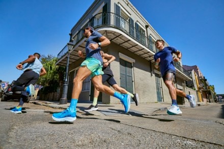 HOKA Clifton 10 Road-Running Shoes - Men's 9