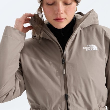 The North Face Hikesteller Insulated Parka - Women's 4