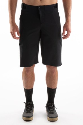 PEARL iZUMi Launch Shell Bike Shorts - Men's 1