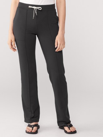 Vuori Halo Wideleg Flare Pants - Women's