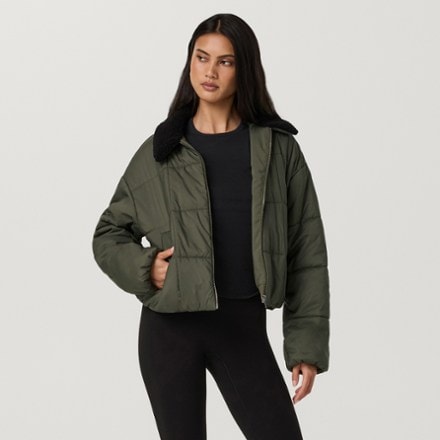 Vuori Canyon Insulated Roam Jacket - Women's 8