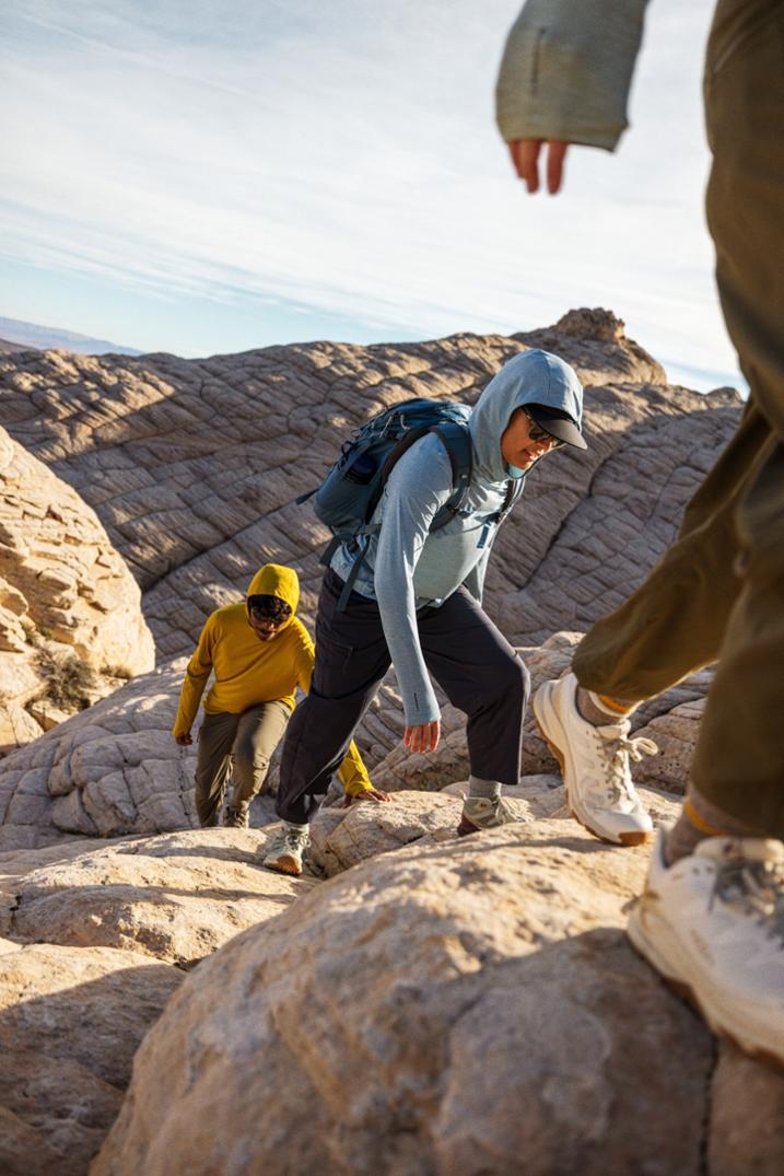 Location Image for Sahara Shade Straight-Hem Hoodie - Women's