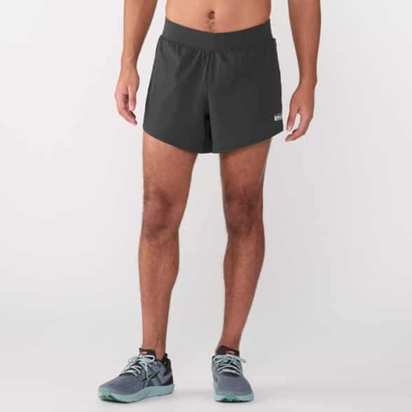 Model info: Height: 6'2" | Waist: 31" | Inseam: 33" | Wearing size: M