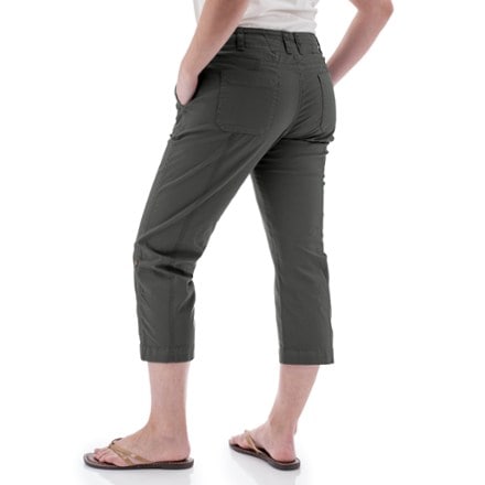 Aventura Delmar Organic Roll Tab Crop Pants - Women's 1