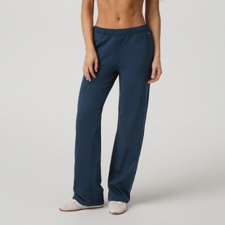 Vuori Halo Modern Straight-Leg Pants - Women's 1