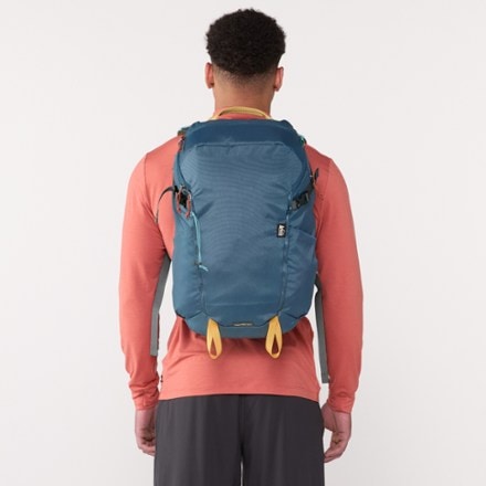 REI Co-op Ruckpack 30 Pack 1