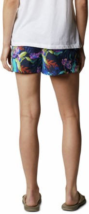 Columbia Sandy River II Printed Shorts - Women's 1