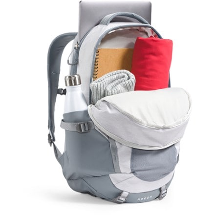 The North Face Recon Pack - Women's 6