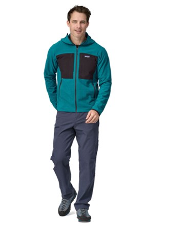 Patagonia R2 TechFace Hoodie - Men's 3