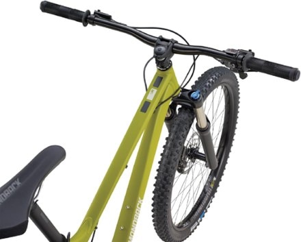 Diamondback Line 27.5 Mountain Bike 8