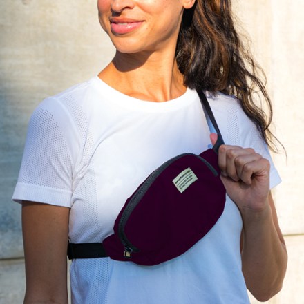 Amphipod R3 Express Convertible Pack 5