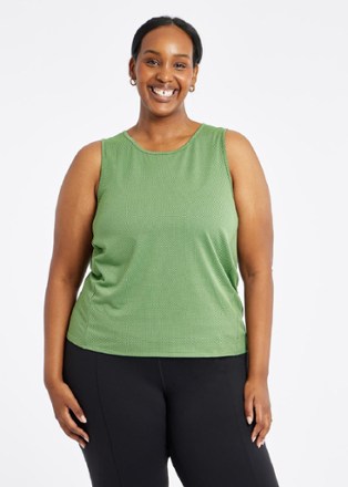Oiselle Flyout Trail Tank Top - Women's 1
