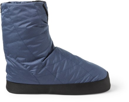 REI Co-op Cabiniste Down Booties lightweight, packable, duck down camp slippers. Cabiniste Down Booties - Women main image 3