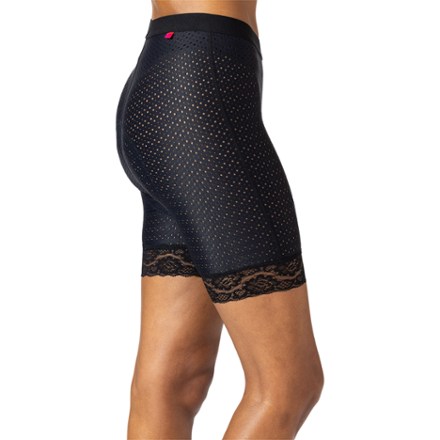 Aria Liner Shorts - Women's