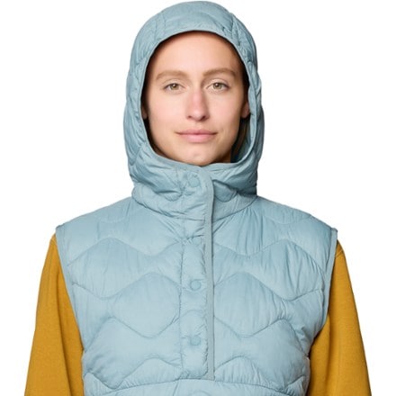 Mountain Hardwear Seek Out Snap-Neck Insulated Vest - Women's 4