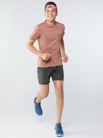 Vuori Ponto Shorts - Men's 3