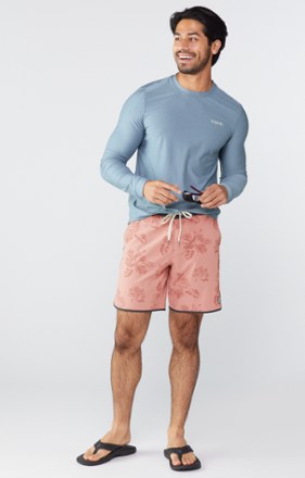Vuori Cruise Board Shorts - Men's 18.5" Outseam 3
