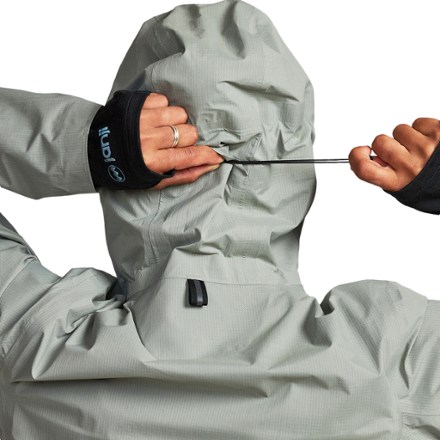 Janji Rainrunner Pack Jacket 2.0 - Women's 4