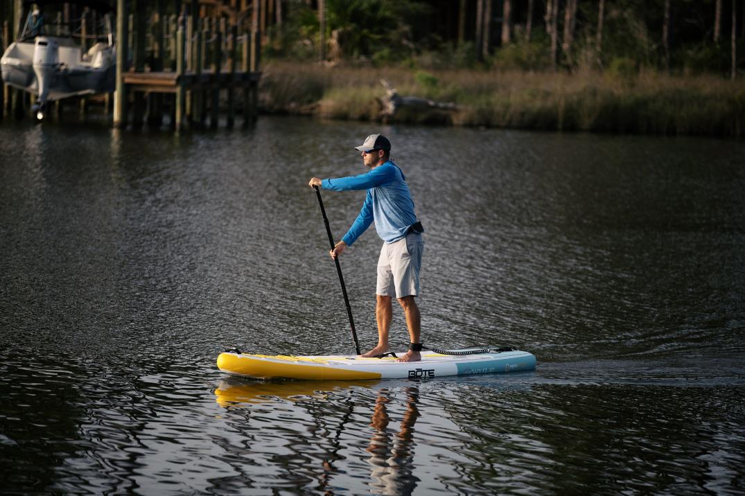 Location Image for WULF Aero Inflatable Paddle Board with Paddle - 10'4"