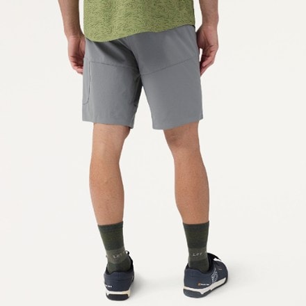 Stio OPR 9" Bike Shorts - Men's 2