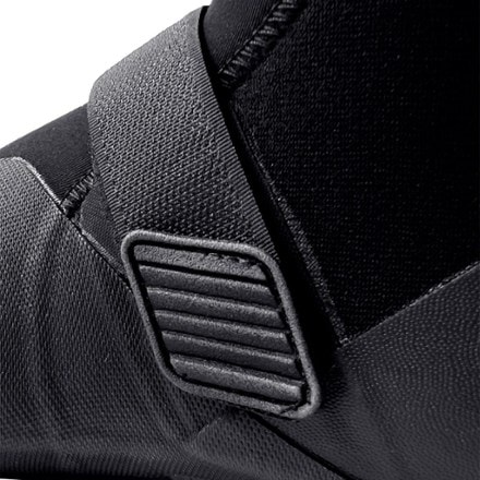 VISSLA 5 mm Split Toe Booties - Men's 5