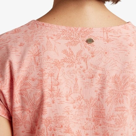 Sherpa Adventure Gear Neha T-Shirt - Women's 6