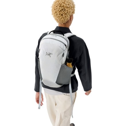 Arc'teryx Mantis 16 Pack 5