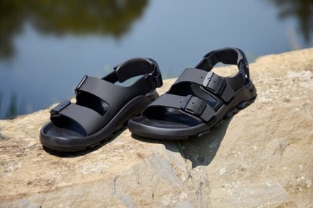 Birkenstock Mogami Tech Loop Sandals - Women's 6