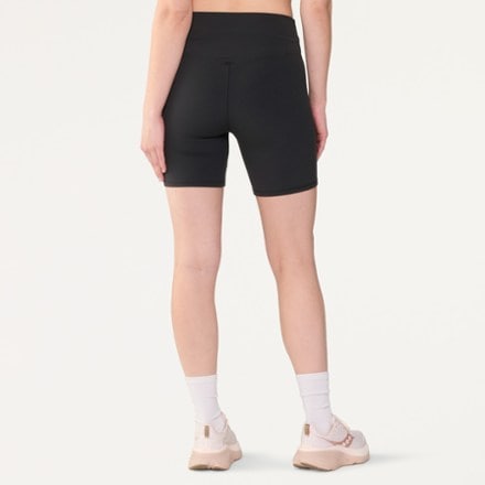 Vuori AllTheForm 6" Shorts - Women's 4