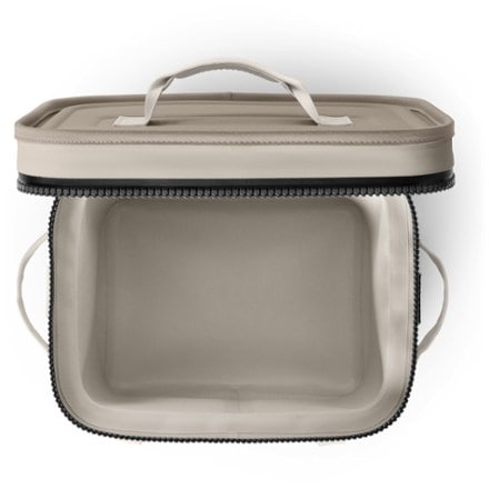 YETI Hopper Flip 12 Soft Cooler 6