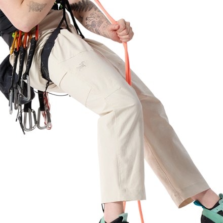 Arc'teryx Clarkia Cotton Wide-Leg Pants - Women's 6