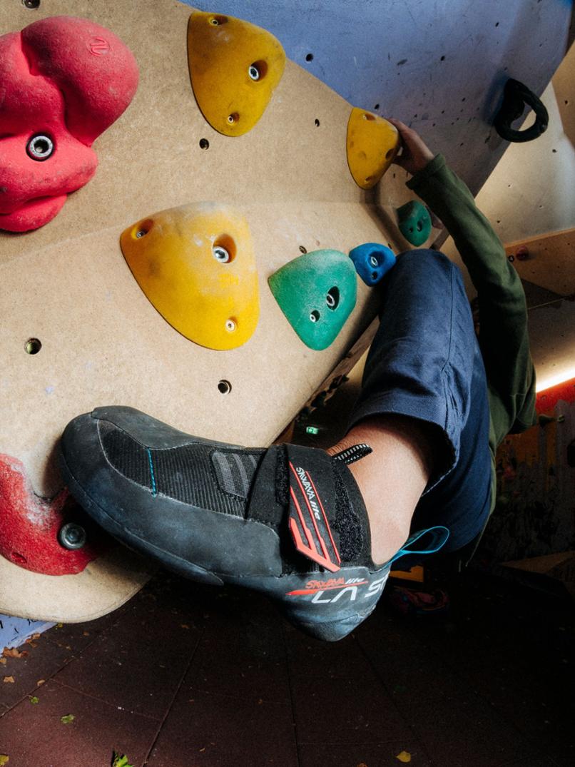 Location Image for Skwama Lite Climbing Shoes - Women's