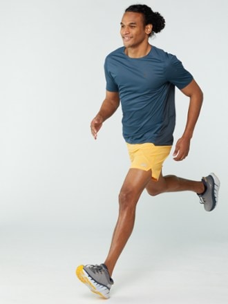 On Performance-T Running Shirt - Men's 3