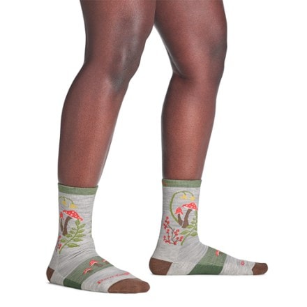 Darn Tough Mellow Mushrooms Micro Crew Lightweight Hiking Socks - Women's 1