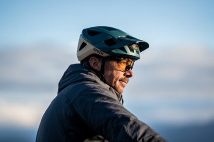 Location Image for Session MIPS Bike Helmet