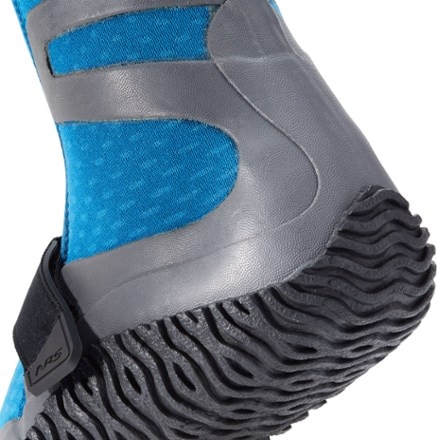 NRS Paddle Wetshoes - Women's 10