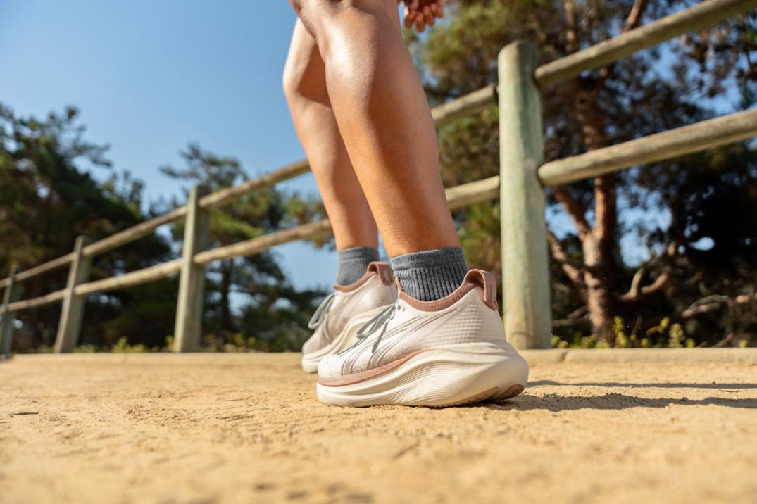 Location Image for Hidden Comfort Quarter Socks