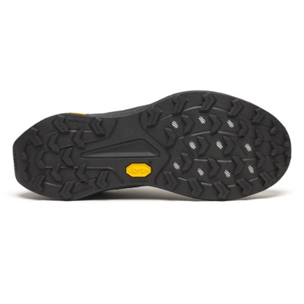 Saucony Peregrine 16