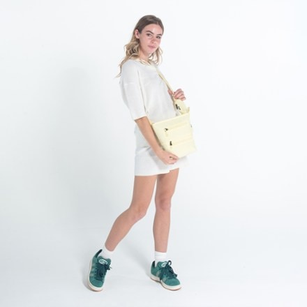 Sherpani Sadie Crossbody Bag 7