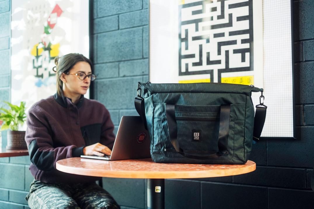 Location Image for Global Pro Travel Tote