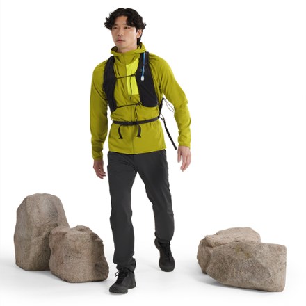 Arc'teryx Delta Hoody - Men's 6