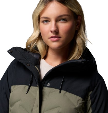 Columbia Mountain Croo III Mid Down Jacket - Women's 4