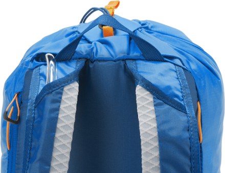 REI Co-op Flash 18 Pack Hydration port and tube routing (reservoir not included)