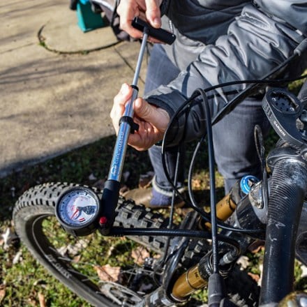 Planet Bike Shockmate 3.0 Suspension Pump 6
