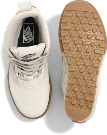 Vans Standard Mid Snow MTE Boots - Women's 3